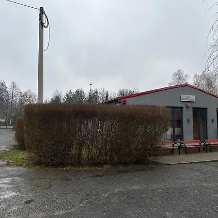 Apartament Nr 5 Lub 6 Przy Sali Kominkowej Przeczyce Buitenkant foto