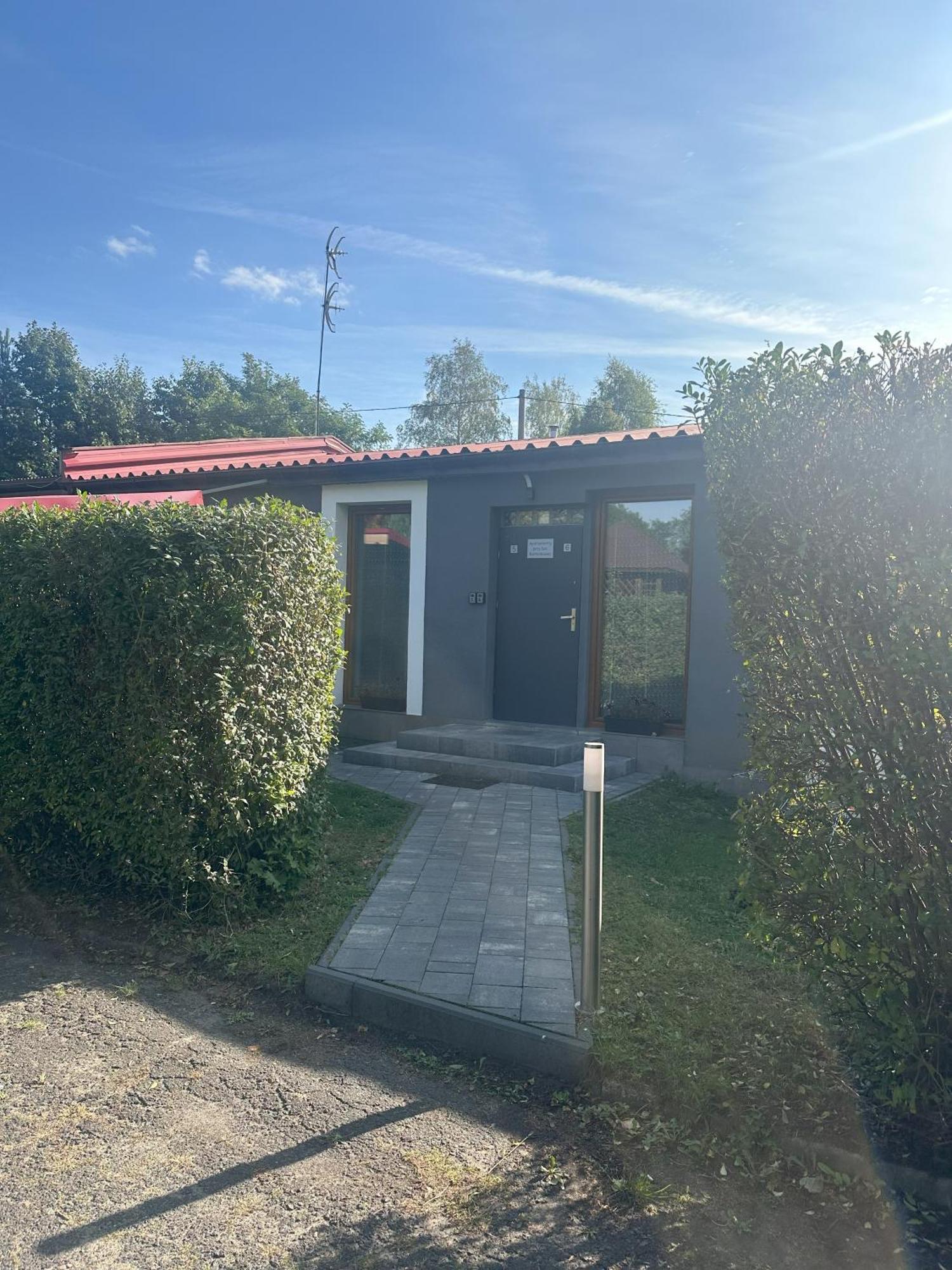 Apartament Nr 5 Lub 6 Przy Sali Kominkowej Przeczyce Buitenkant foto
